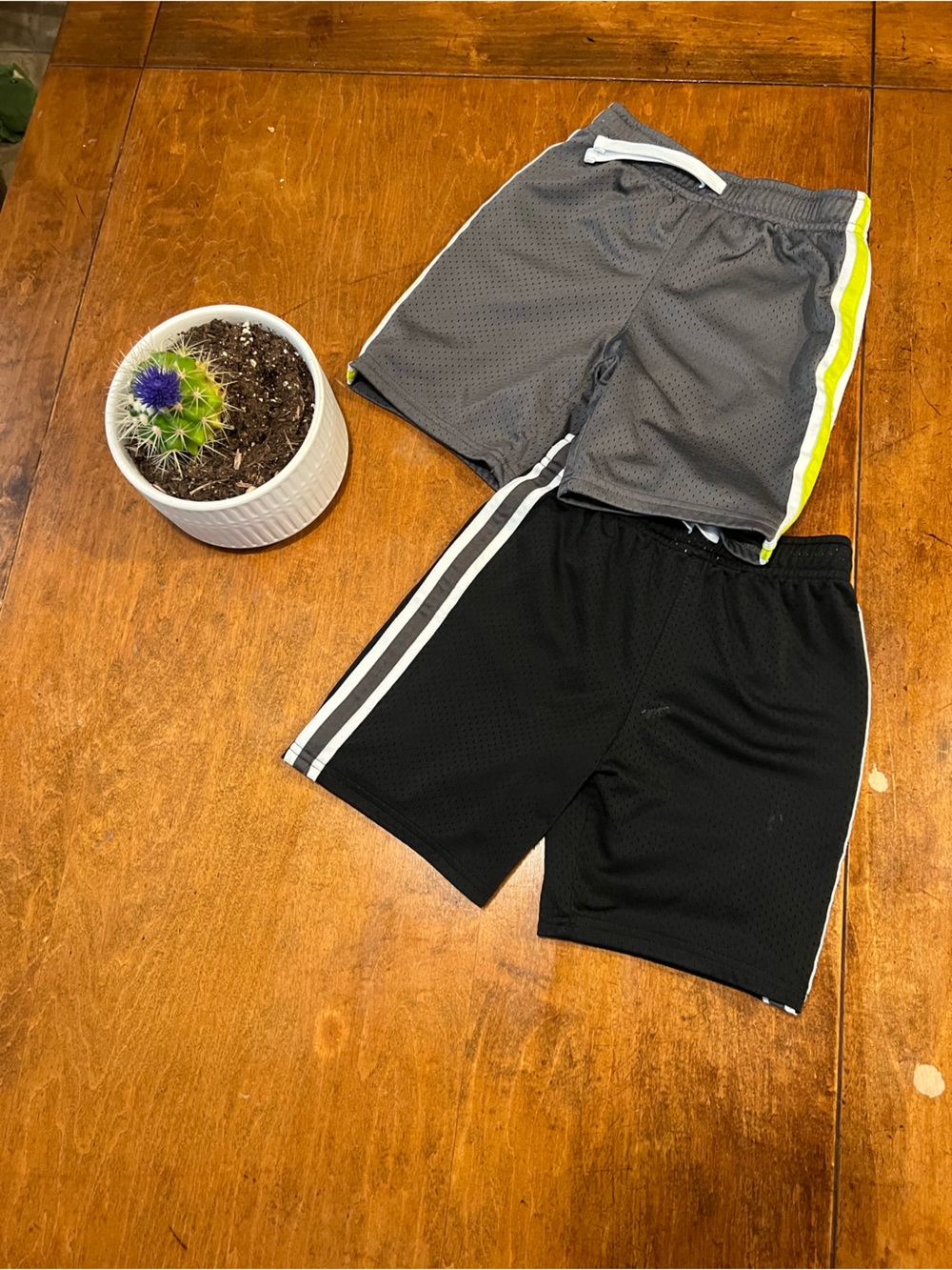 Boys Athletic Mesh Shorts Bundle Size 5T Carter’s Gray Black Activewear